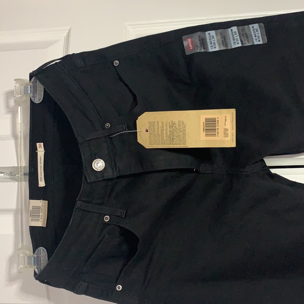 Levi’s 721 high rise skinny size 30 NWT